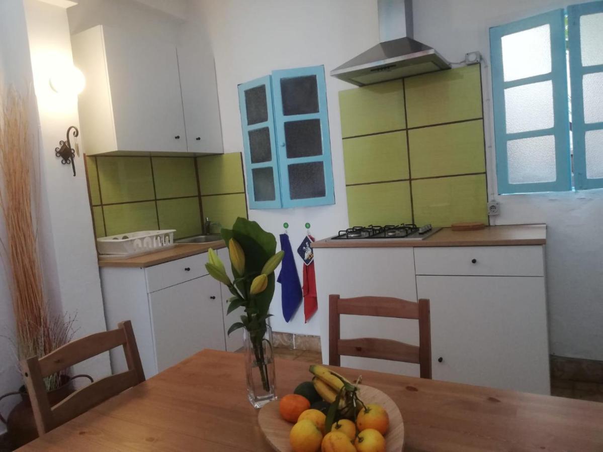 Apartamento Patricia แอร์มิกวา ภายนอก รูปภาพ